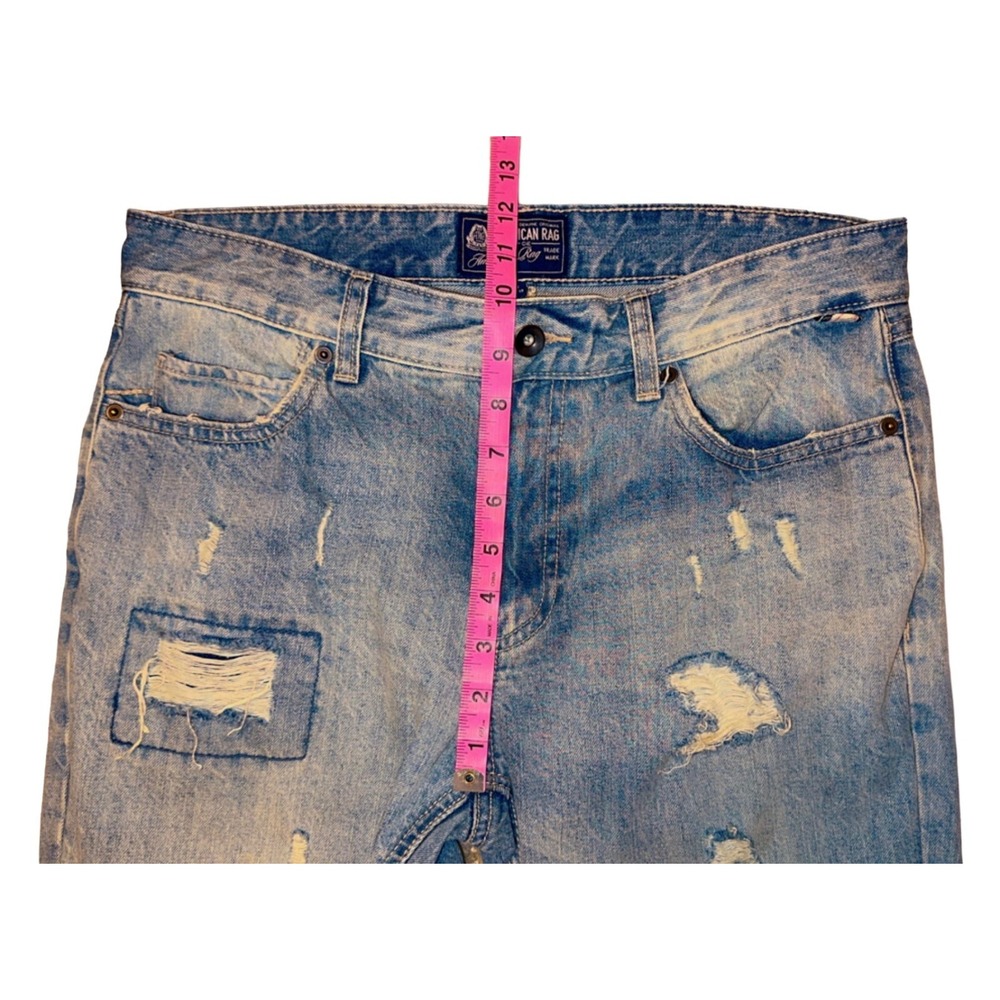 American Rag Men's Blue Jeans 31W 32L Straight Fit Distressed Light Wash - Picture 4 of 6